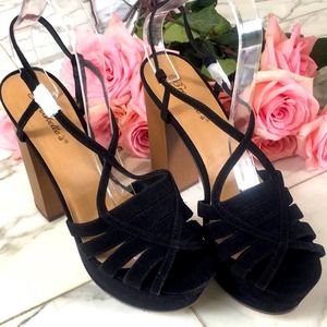 Platform Heels Girly Dolly Open Toe Heels NWT 9